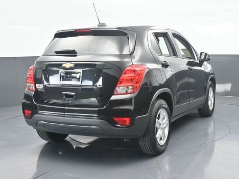 Used 2020 Chevrolet Trax LS image 5