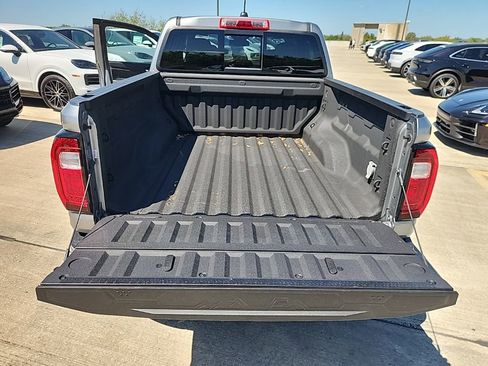 Used 2024 GMC Canyon AT4 w/ AT4 Premium Package image 8