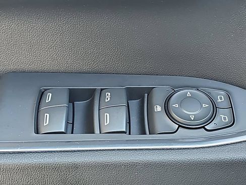 Certified 2024 Chevrolet Silverado 1500 LT Trail Boss w/ Convenience Package II AWD/4WD image 31