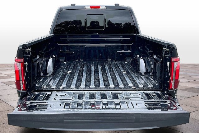 Used 2025 Ford F150 Lariat w/ Equipment Group 501A Mid AWD/4WD image 20