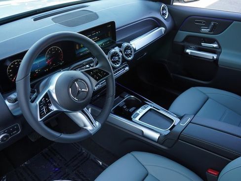 New 2026 Mercedes-Benz GLB 250 image 28