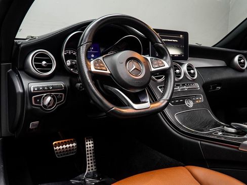Used 2017 Mercedes-Benz C 300 4MATIC Cabriolet image 5