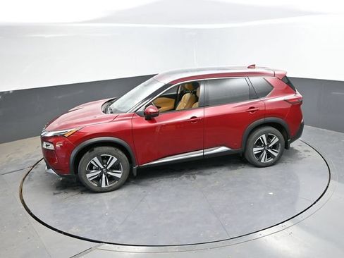Used 2022 Nissan Rogue Platinum w/ Head-Up Display Package AWD/4WD image 44