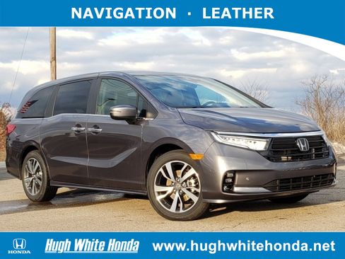 Used 2023 Honda Odyssey Touring image 1