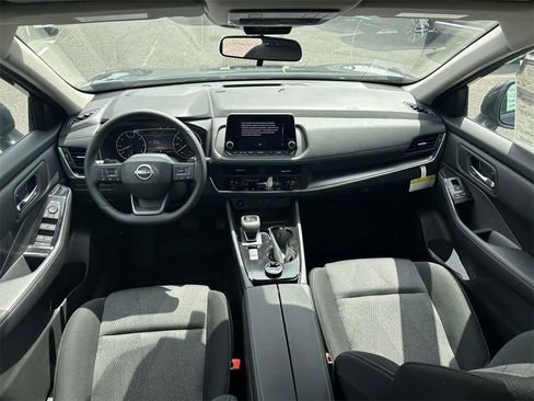 New 2026 Nissan Rogue SV image 12