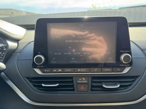 Used 2020 Nissan Altima 2.5 SR image 15