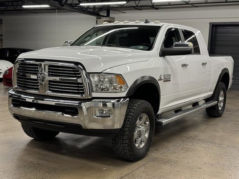 Used 2017 RAM 3500 Big Horn image 3