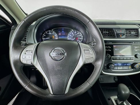 Used 2017 Nissan Altima 2.5 SV image 11