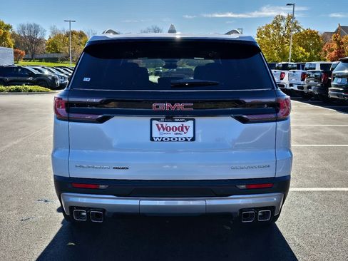 New 2026 GMC Acadia Elevation w/ Elevation Premium Package image 9