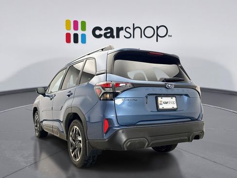 Used 2025 Subaru Forester Limited image 3