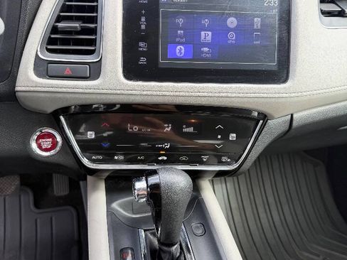 Used 2016 Honda HR-V EX image 13