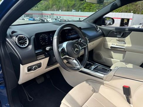 Certified 2025 Mercedes-Benz GLA 250 4MATIC image 11