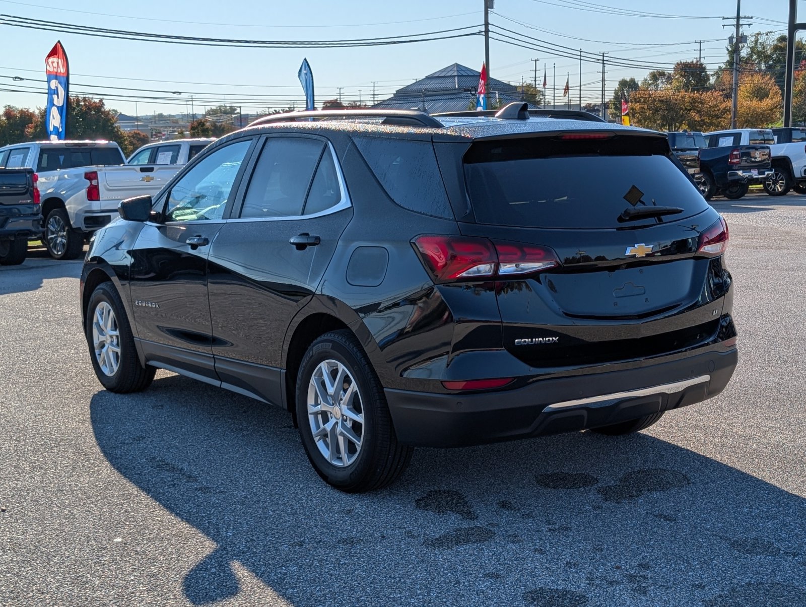 Used 2023 Chevrolet Equinox LT FWD image 5