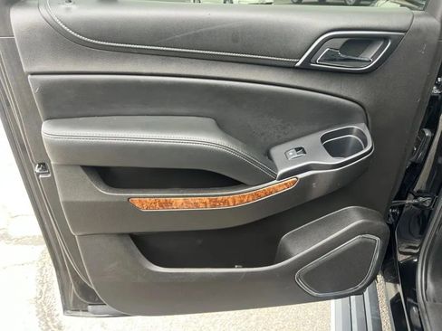 Used 2016 Chevrolet Suburban LTZ AWD/4WD image 24