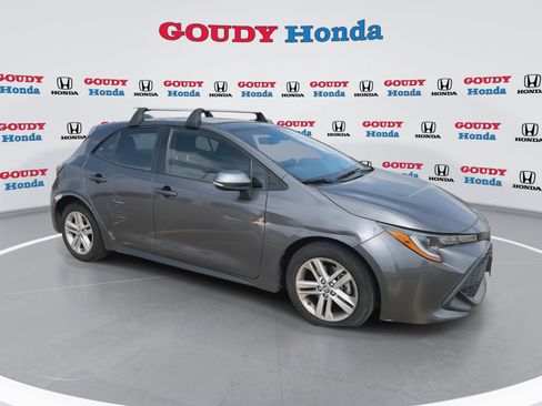 Used 2022 Toyota Corolla SE w/ Carpet Mat Package (TMS) FWD image 2