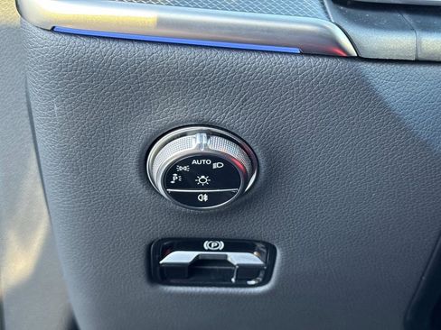 Certified 2025 Mercedes-Benz GLC 300 GLC 300 image 26