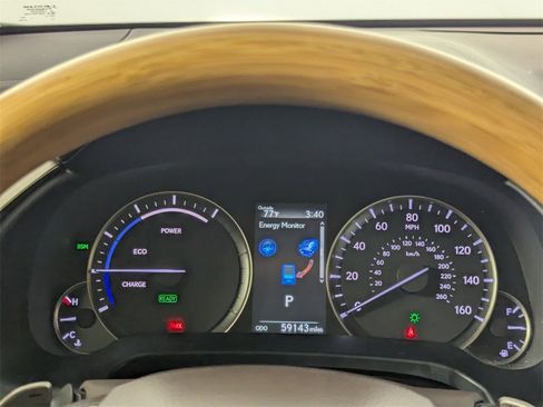 Used 2020 Lexus RX 450h AWD w/ Premium Package image 17