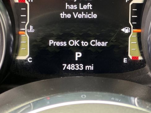 Used 2021 Jeep Gladiator Overland w/ Popular Equipment Package image 27