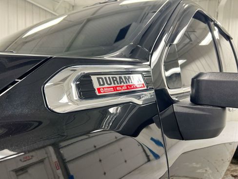 Used 2022 GMC Sierra 2500 Denali w/ Denali Black Diamond Edition AWD/4WD image 27
