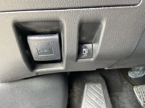 Used 2024 Toyota Grand Highlander Limited AWD/4WD image 49