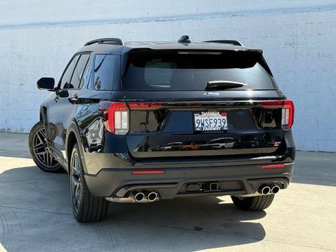 Certified 2026 Ford Explorer ST w/ Sun And Sound Package AWD/4WD image 5