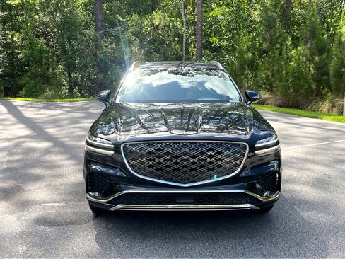 New 2026 Genesis GV70 2.5T Advanced image 2