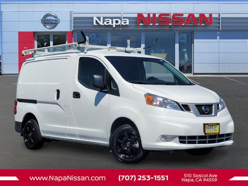 Used 2020 Nissan NV200 S FWD image 1