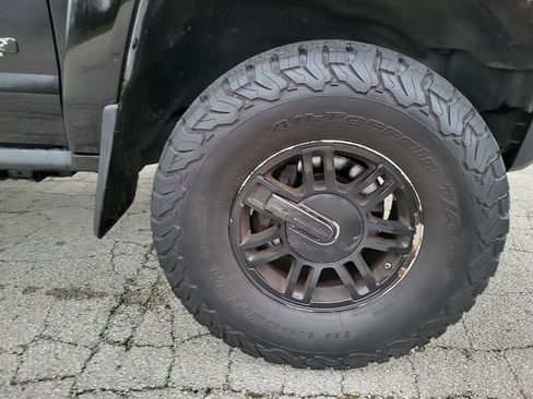 Used 2006 HUMMER H3 image 29