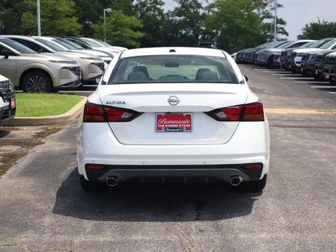 New 2026 Nissan Altima 2.5 SV w/ SV Premium Package FWD image 5