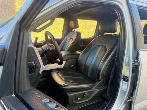 Used 2019 Ford F250 Platinum image 18