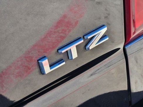 Used 2024 Chevrolet Silverado 1500 LTZ image 9