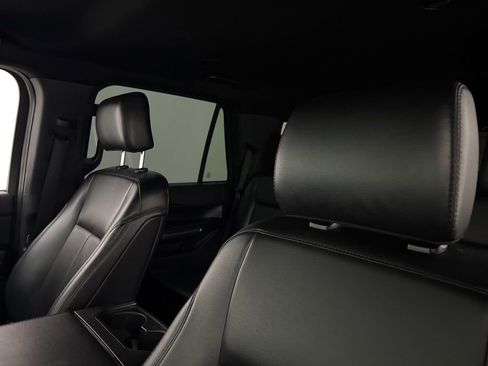 Used 2020 Ford Expedition XLT w/ Equipment Group 201A image 31