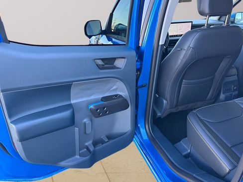 New 2026 Ford Maverick Lobo AWD/4WD image 32