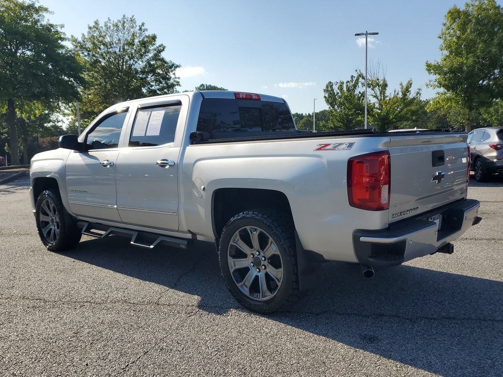 Used 2017 Chevrolet Silverado 1500 LTZ Z71 w/ LTZ Plus Package AWD/4WD image 7