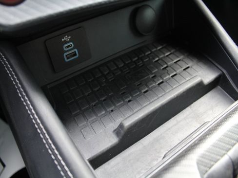 Used 2024 Ford Mustang GT Premium image 15