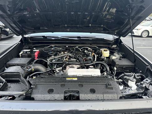 New 2024 Toyota Tacoma SR5 AWD/4WD image 36