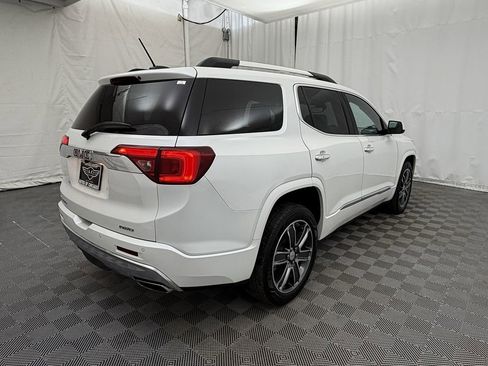 Used 2018 GMC Acadia Denali w/ Technology Package image 5