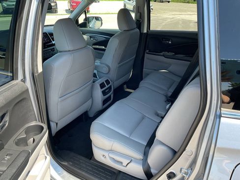 Used 2017 Honda Pilot EX-L image 29