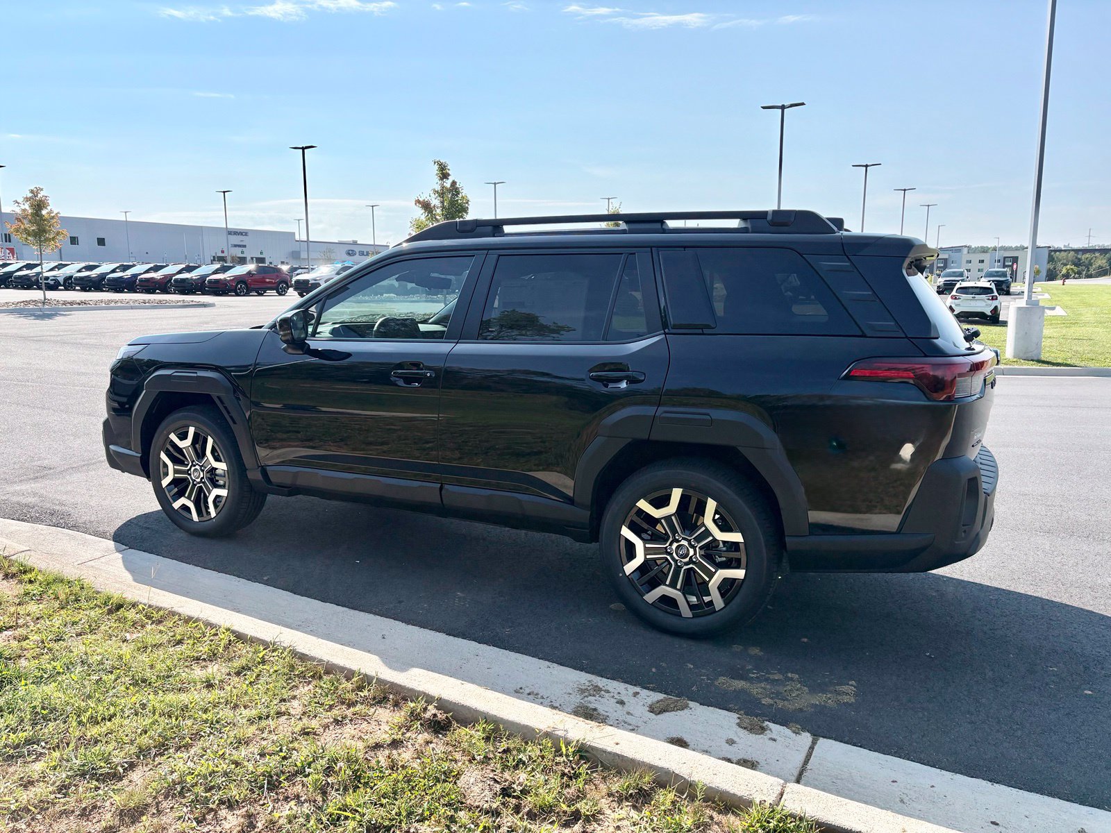 New 2026 Subaru Outback Touring XT AWD/4WD image 5