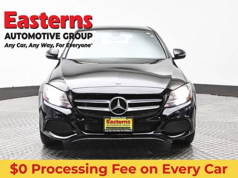 Used 2018 Mercedes-Benz C 300 4MATIC Sedan image 2
