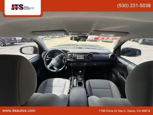 Used 2019 Toyota Tacoma SR AWD/4WD image 13