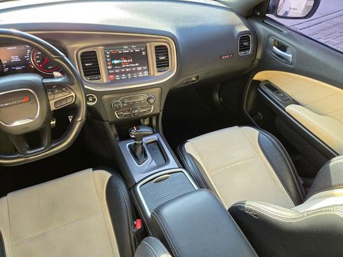Used 2022 Dodge Charger Scat Pack RWD image 15
