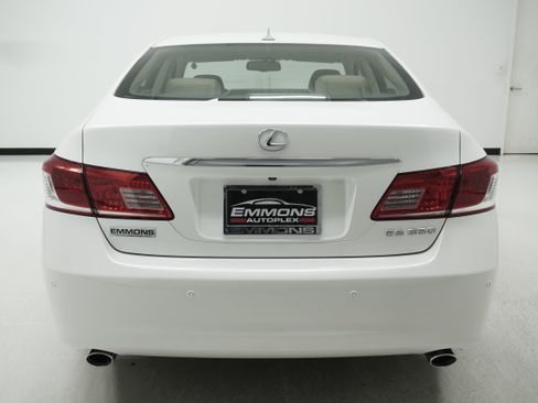 Used 2011 Lexus ES 350 FWD image 4