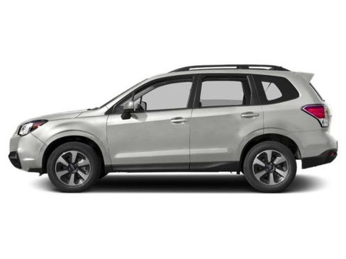 Used 2018 Subaru Forester 2.5i Premium w/ All-Weather Package AWD/4WD image 3