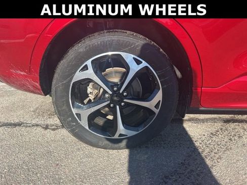 Used 2025 Ford Escape ST-Line Elite w/ Premium Technology Package image 9