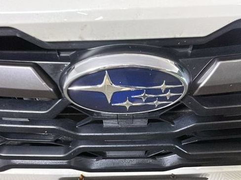 Used 2024 Subaru Crosstrek 2.0i Premium AWD/4WD image 8