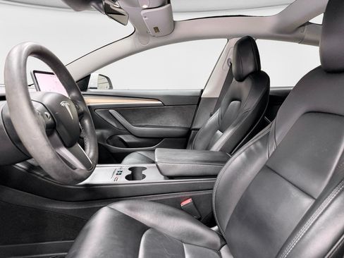 Used 2022 Tesla Model 3 Long Range AWD/4WD image 15