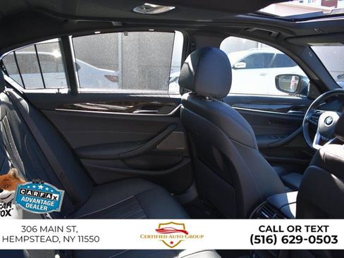 Used 2023 BMW 530e xDrive w/ Premium Package image 26