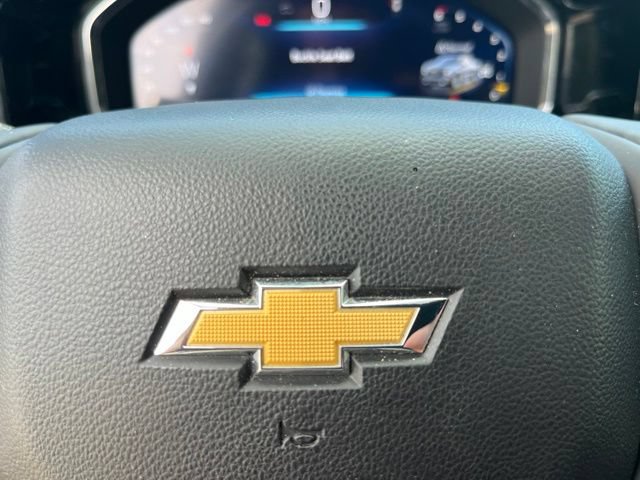Used 2024 Chevrolet Silverado 1500 High Country w/ Technology Package AWD/4WD image 40