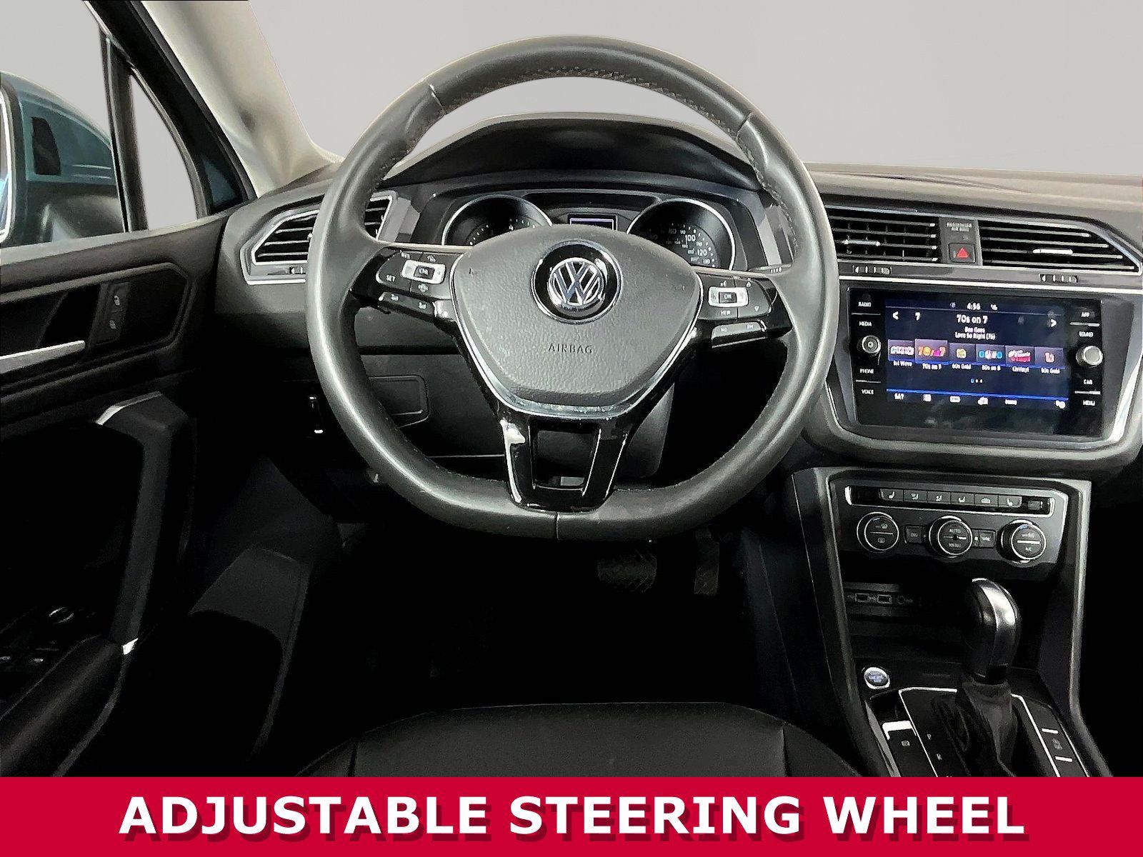 Used 2020 Volkswagen Tiguan SE w/ Panoramic Sunroof Package FWD image 8